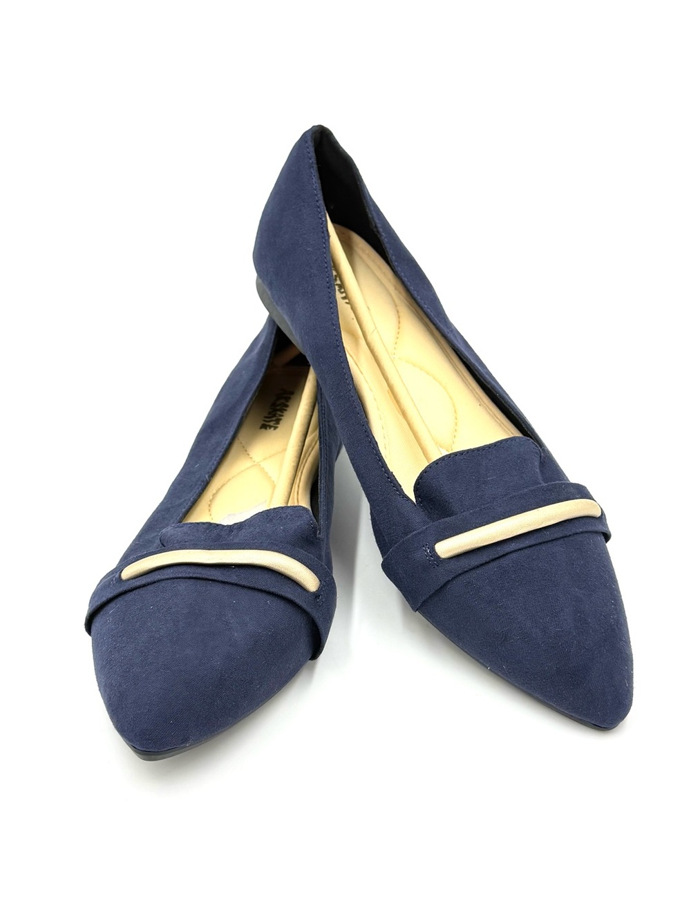 NWOT Akskate Navy Pointed-Toe Faux Suede Flats Size 8.5